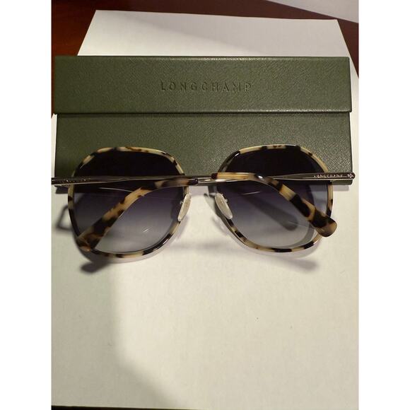 LongChamp sunglasses - Picture 3 of 8